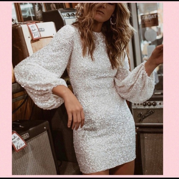 BHLDN Dresses & Skirts - BHLDN Goldie Iridescent Sequin Gown